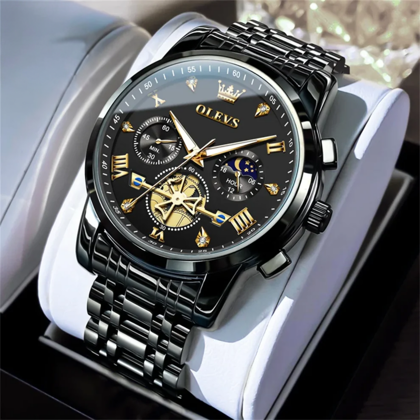 Luxury Men’s Watch with Classic Design and Modern Features