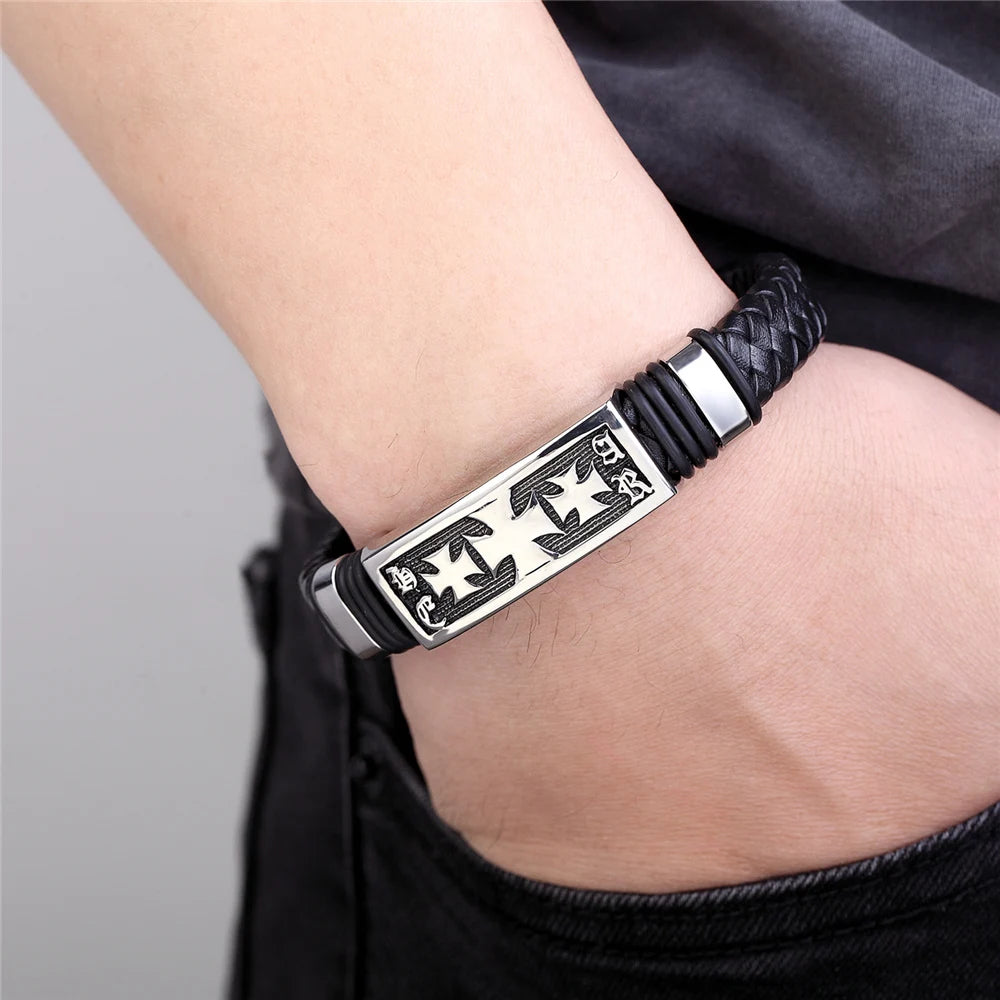 Men’s Leather Bracelet with Gold Accents – Modern Double Layer Design