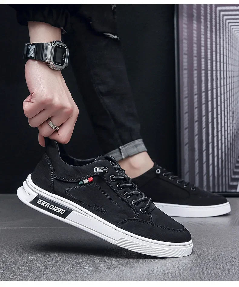 Men's Casual Lace-up Sneakers - Low and Modern Casual Shoes