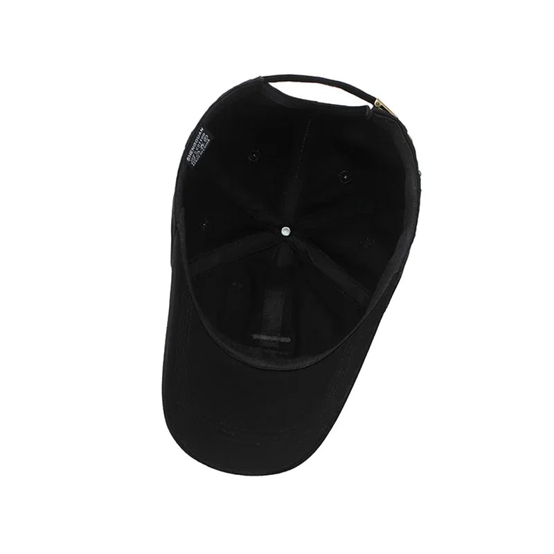 Minimalist Baseball Cap – Clean Casual Style
