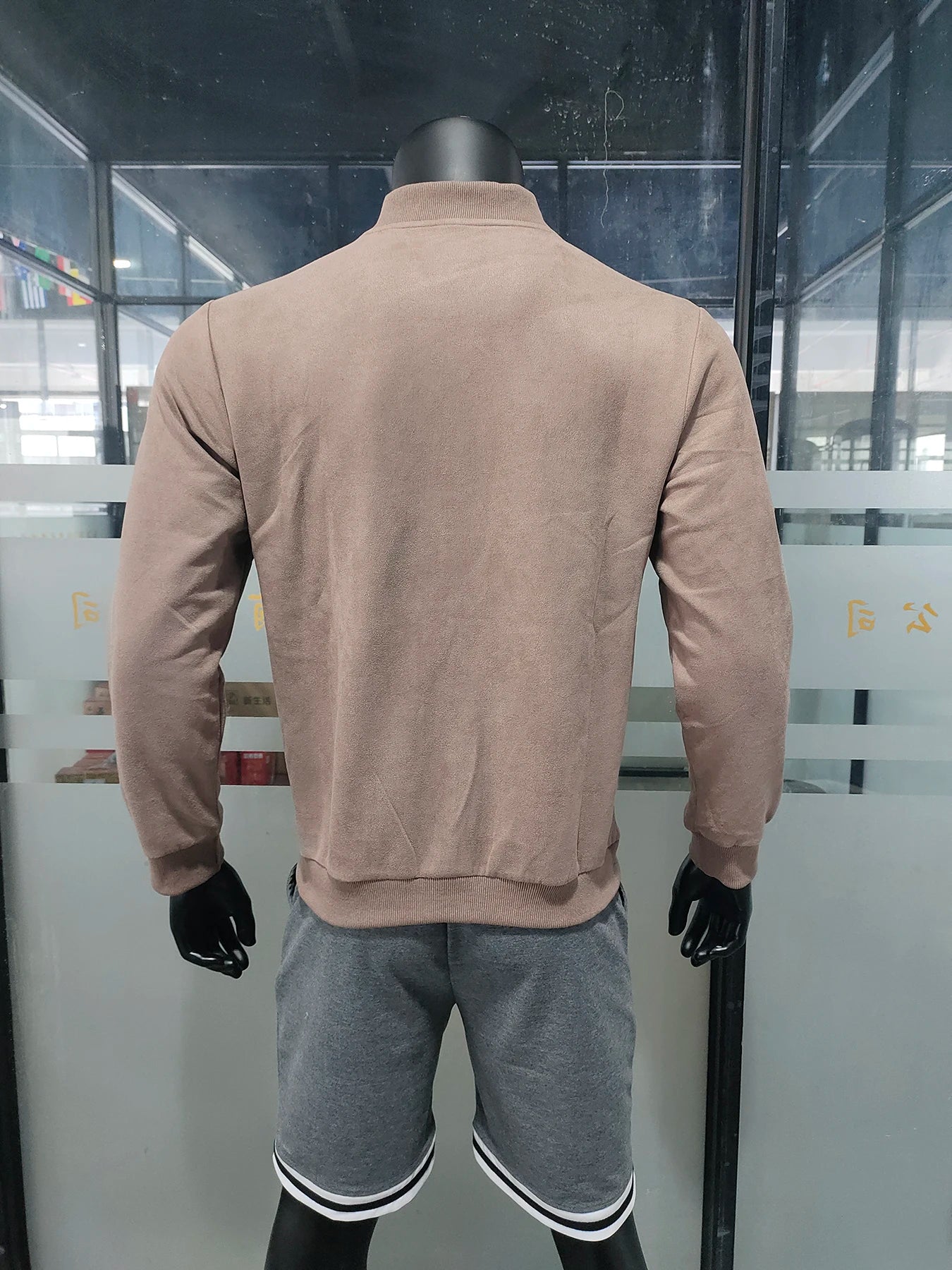 Men’s Minimalist Casual Jacket with Front Zipper Closure