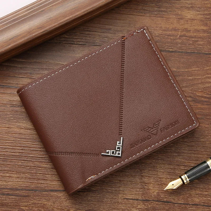 Men’s Bifold Wallet with Elegant Stitch Detailing – Slim and Functional