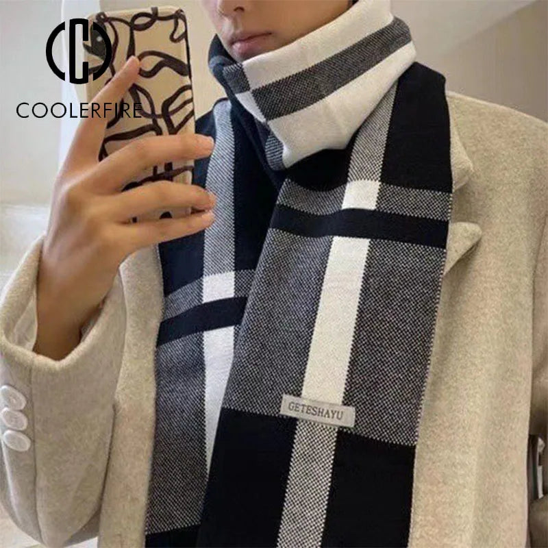 Men’s Geometric Scarf – Modern and Bold Style