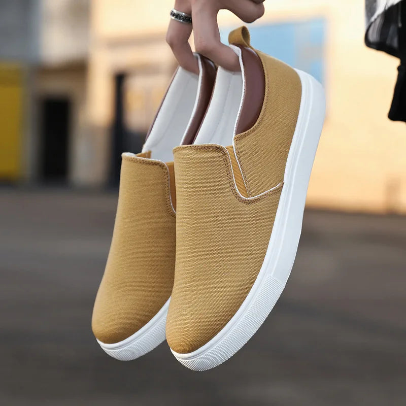 Men’s Casual Sneakers Comfort & Style