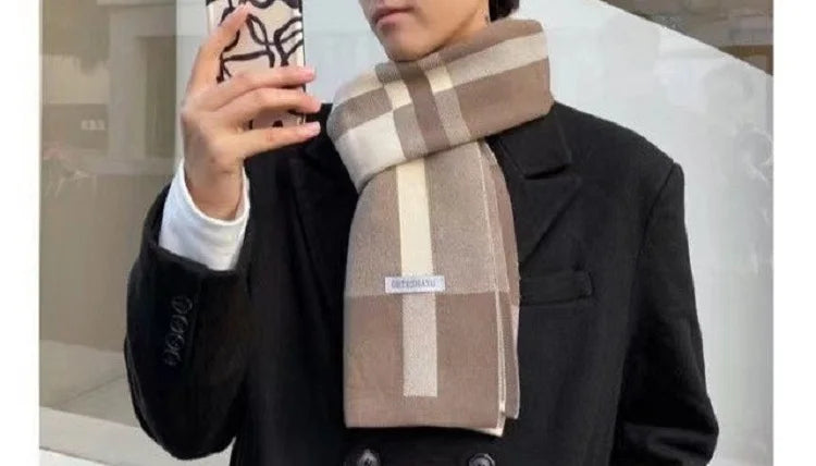 Men’s Geometric Scarf – Modern and Bold Style
