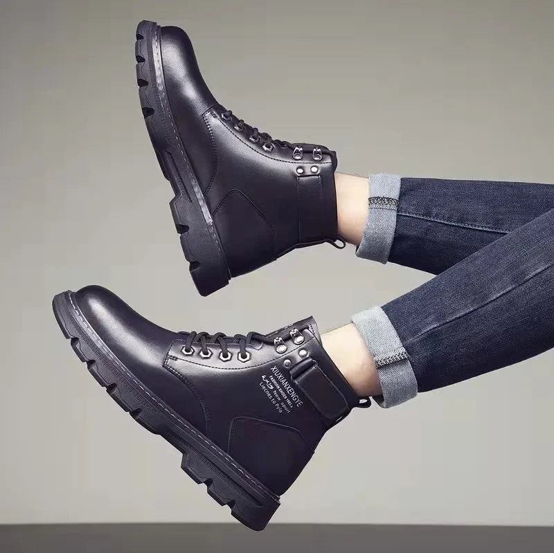 Neuer Motorradstiefel - Wasserdichter Lederstiefel