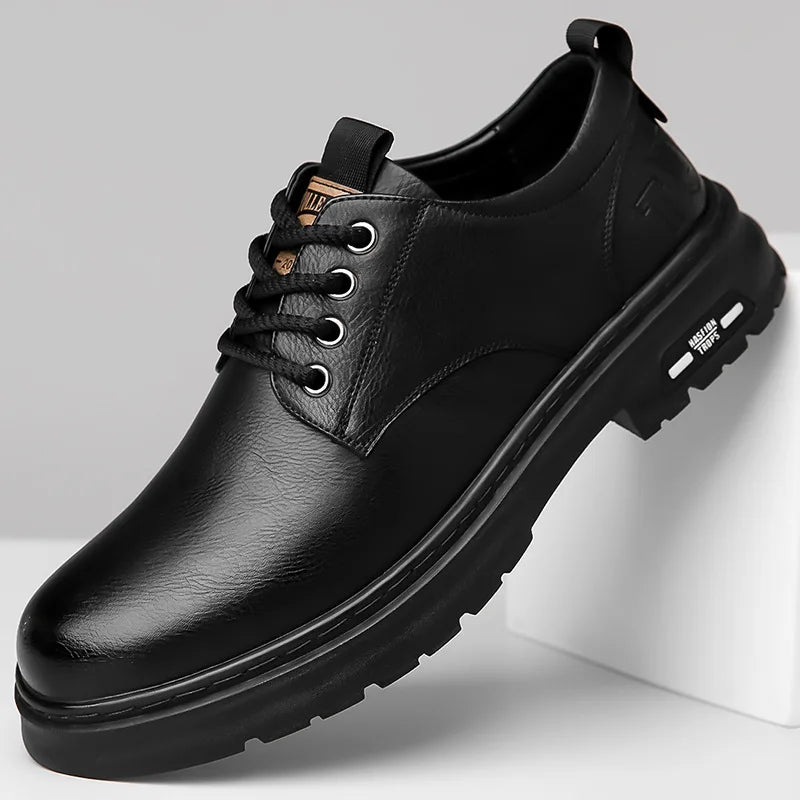 Freizeitschuhe aus Leder für Herren – moderner und vielseitiger Designer