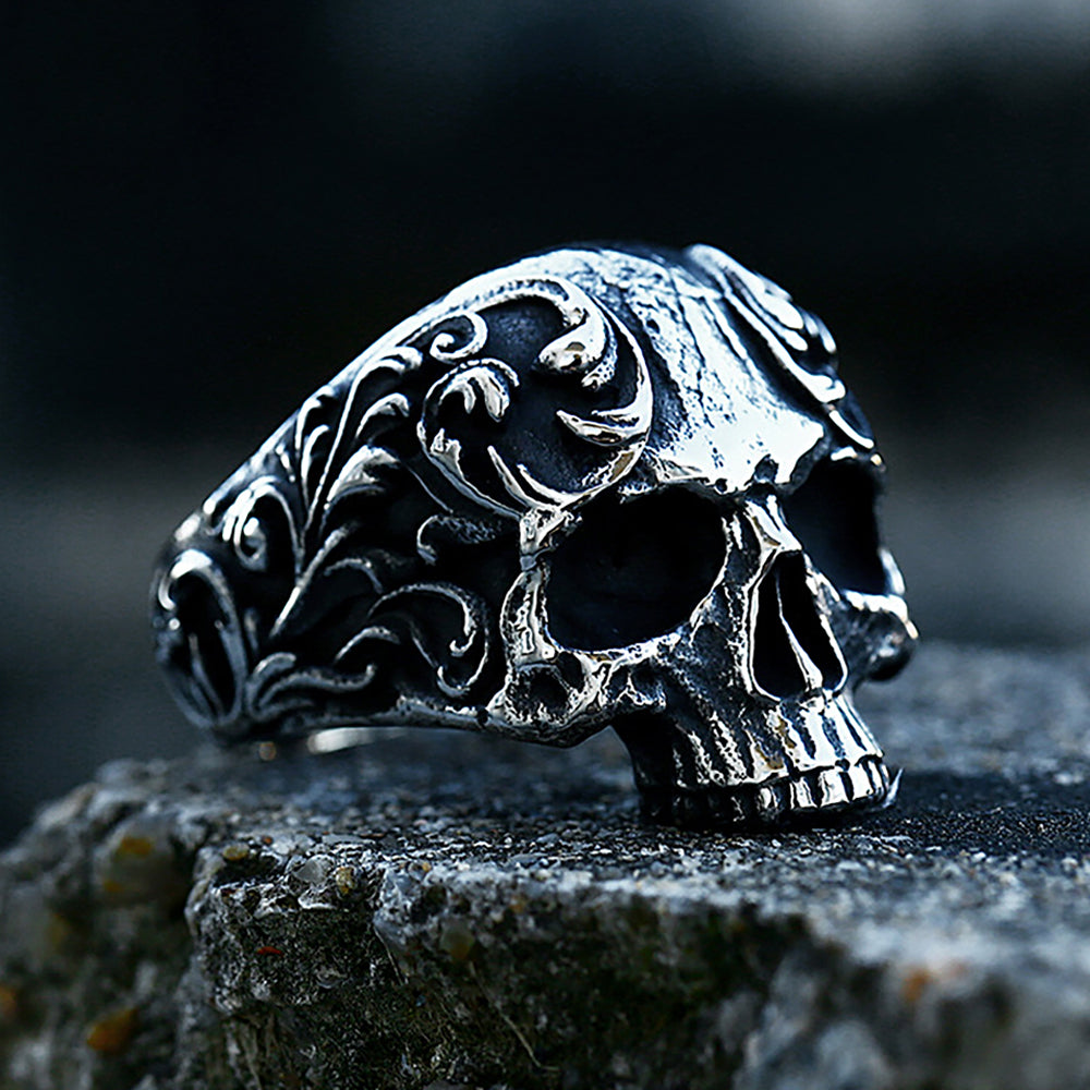 Baroque Skull Ring – Gothic Stainless Steel Statement Jewelry for Men