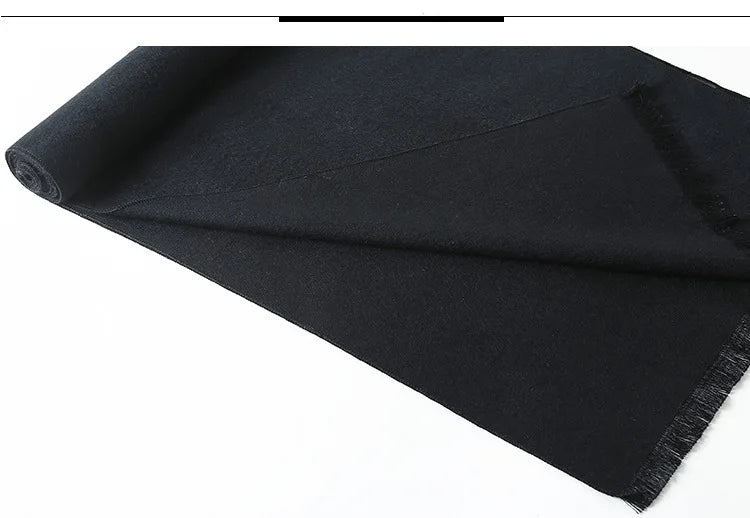 Men’s Scarf – Modern and Versatile Style
