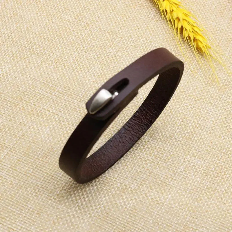 Herrenarmband – Minimalistischer Stil mit Magnetverschluss