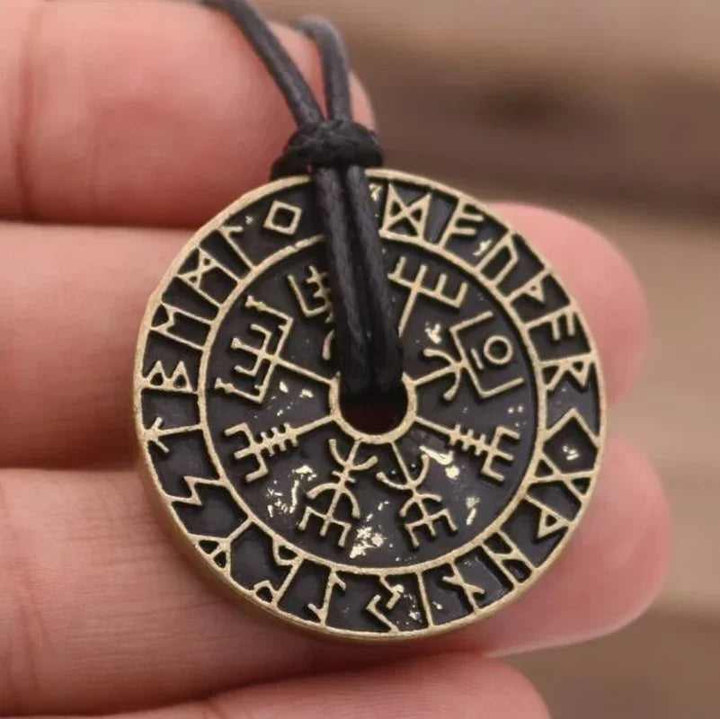 Viking Rune Necklace – Ancestral Strength and Protection