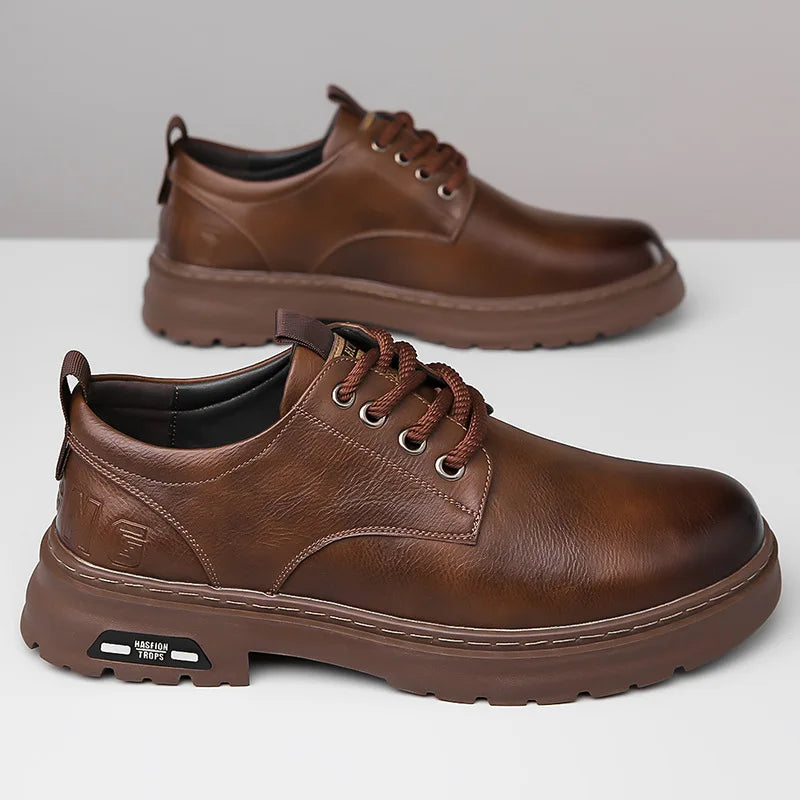 Freizeitschuhe aus Leder für Herren – moderner und vielseitiger Designer
