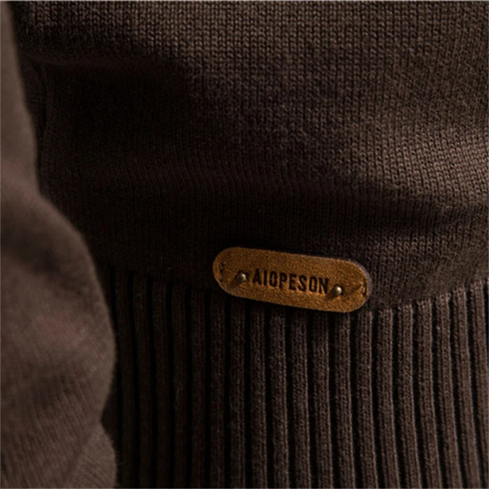 Modern Zip-Up Knit Sweater – Comfortable & Stylish Fit