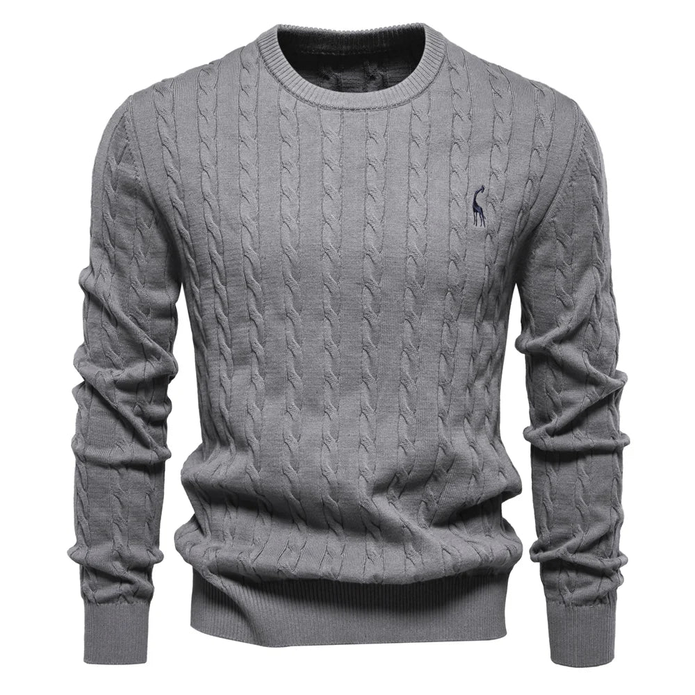 Men’s Cable Knit Sweater with Embroidery – Classic Style with a Unique Touch
