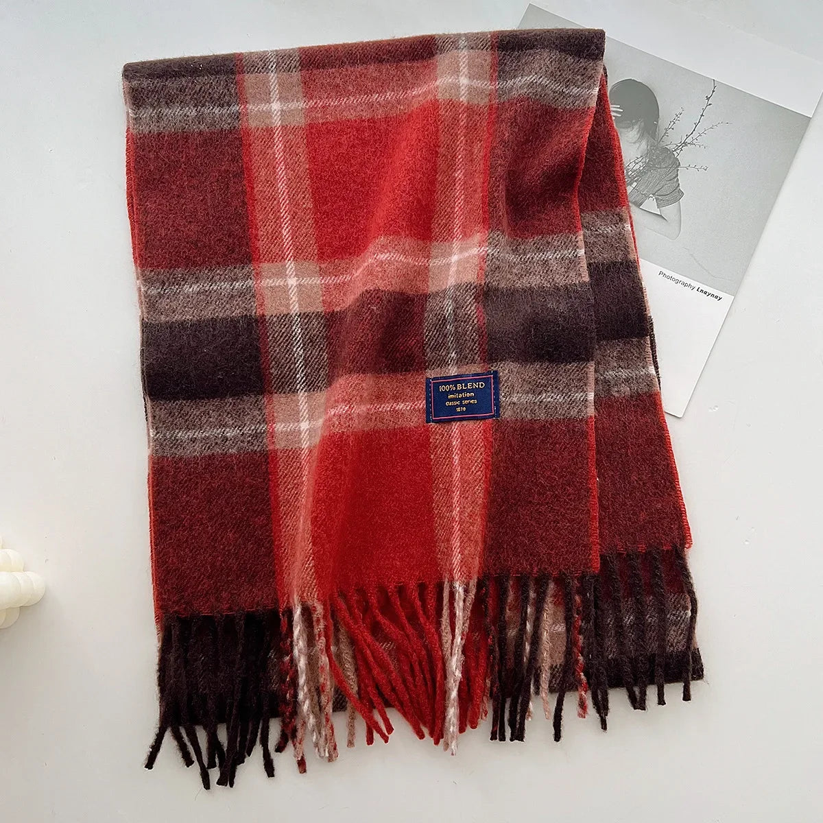 Classic Checkered Scarf with Fringes – Style and Comfort
