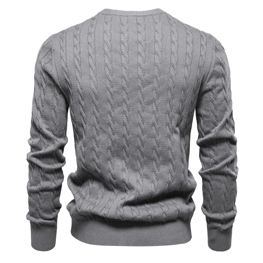 Men’s Cable Knit Sweater with Embroidery – Classic Style with a Unique Touch
