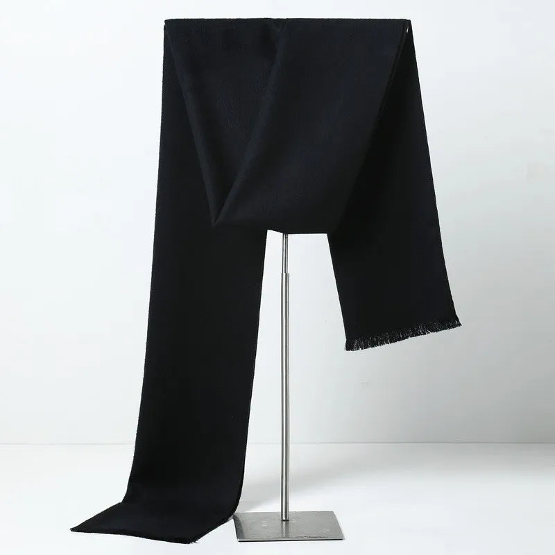 Men’s Scarf – Modern and Versatile Style