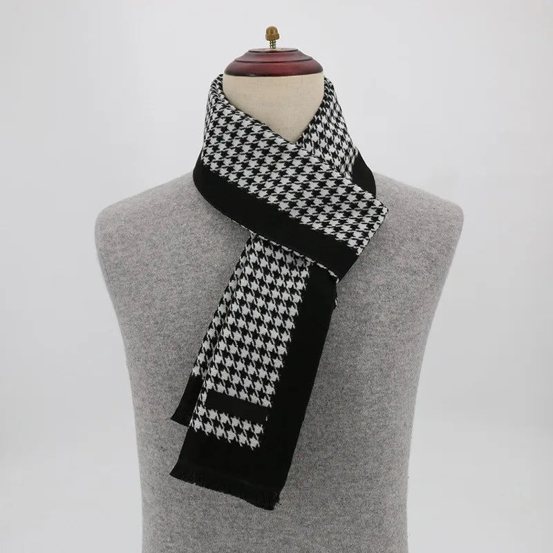 Men’s Minimalist Scarf with Herringbone Detail