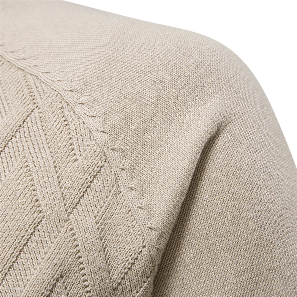 Men’s Diamond Knit Sweater – Subtle Elegance for Cold Days