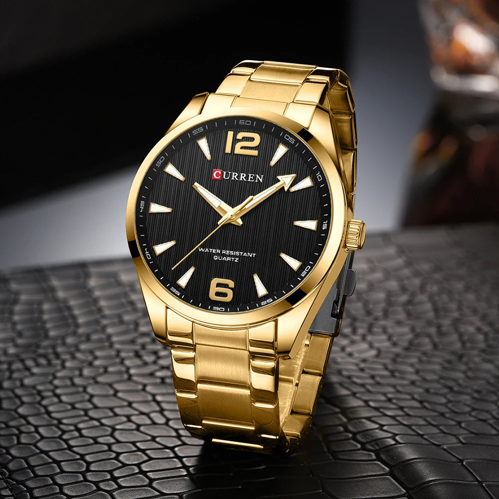 Classic Men’s Watch with Minimalist Design and Metal Band