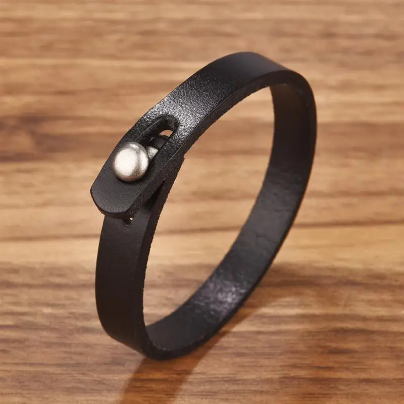Herrenarmband – Minimalistischer Stil mit Magnetverschluss