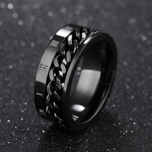 Chain Band Ring – Urban Style with Roman Detailing