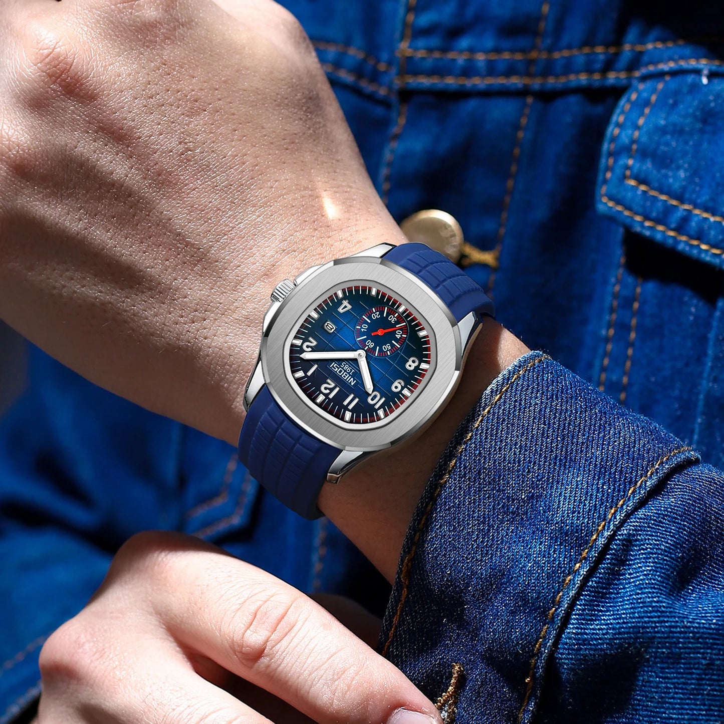 Men’s Modern Watch with Sport Strap — Bold Design for an Active Lifestyle