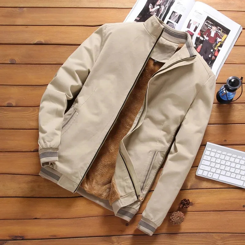 Men’s Casual Jacket with Thermal Lining and Modern Design