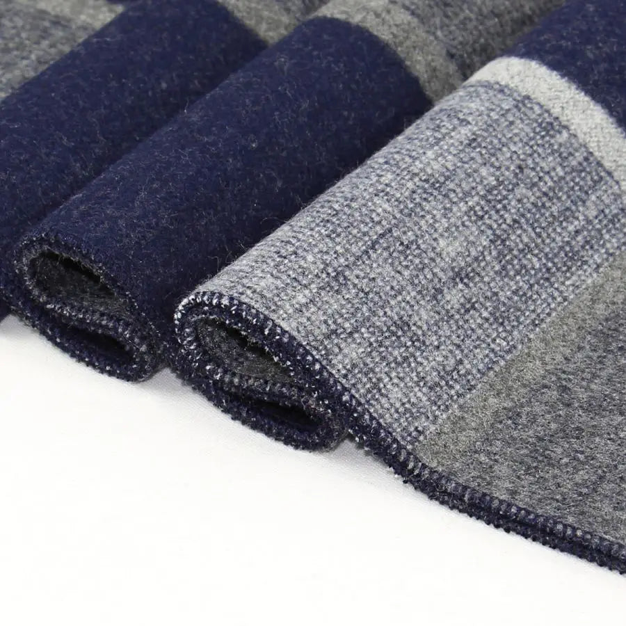 Men’s Modern Patterned Scarf – Style and Sophistication