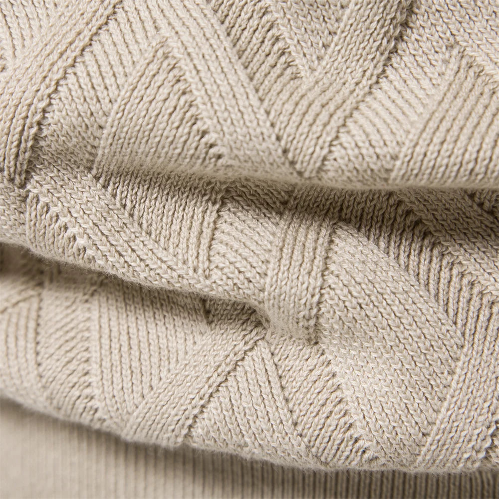Men’s Diamond Knit Sweater – Subtle Elegance for Cold Days