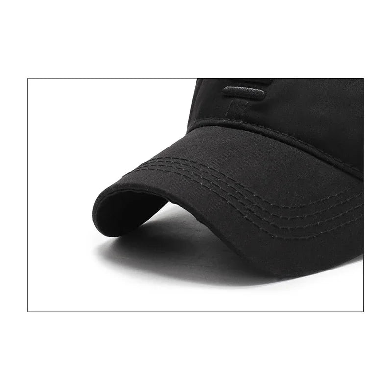 Minimalist Baseball Cap – Clean Casual Style