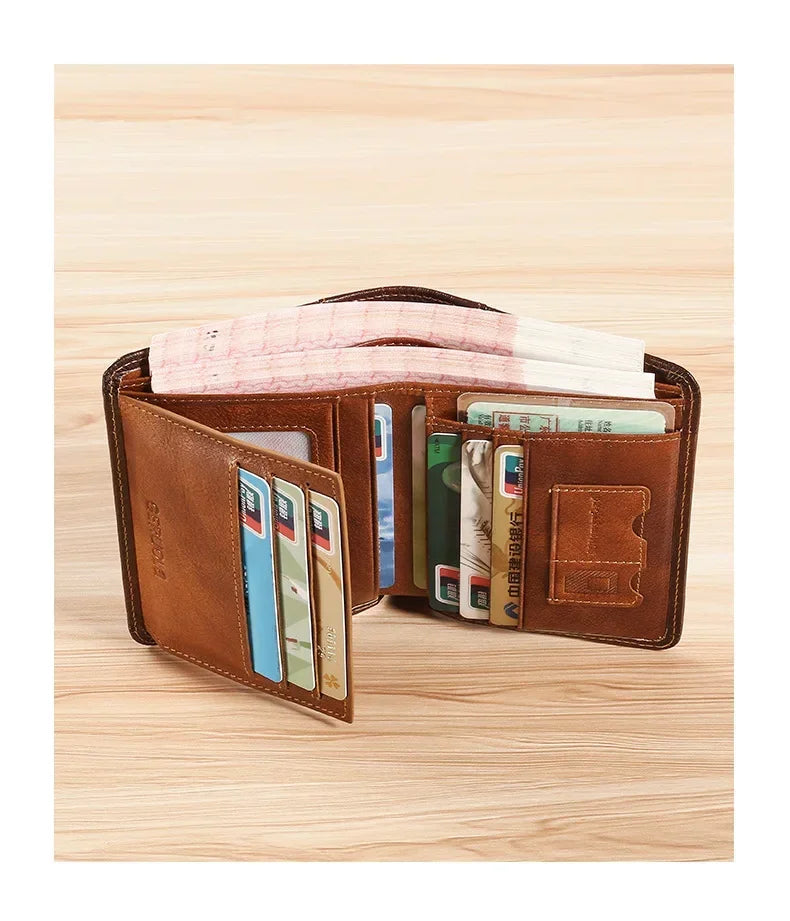 Men’s Leather Wallet with Classic Design and Reinforced Stitching