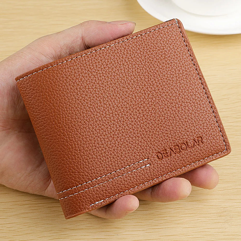 Classic Men’s Leather Wallet with Pebbled Texture – Elegant and Functional
