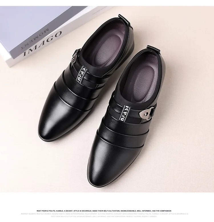 Herren-Slip-On-Abendschuhe – Modernes Schnallendetail