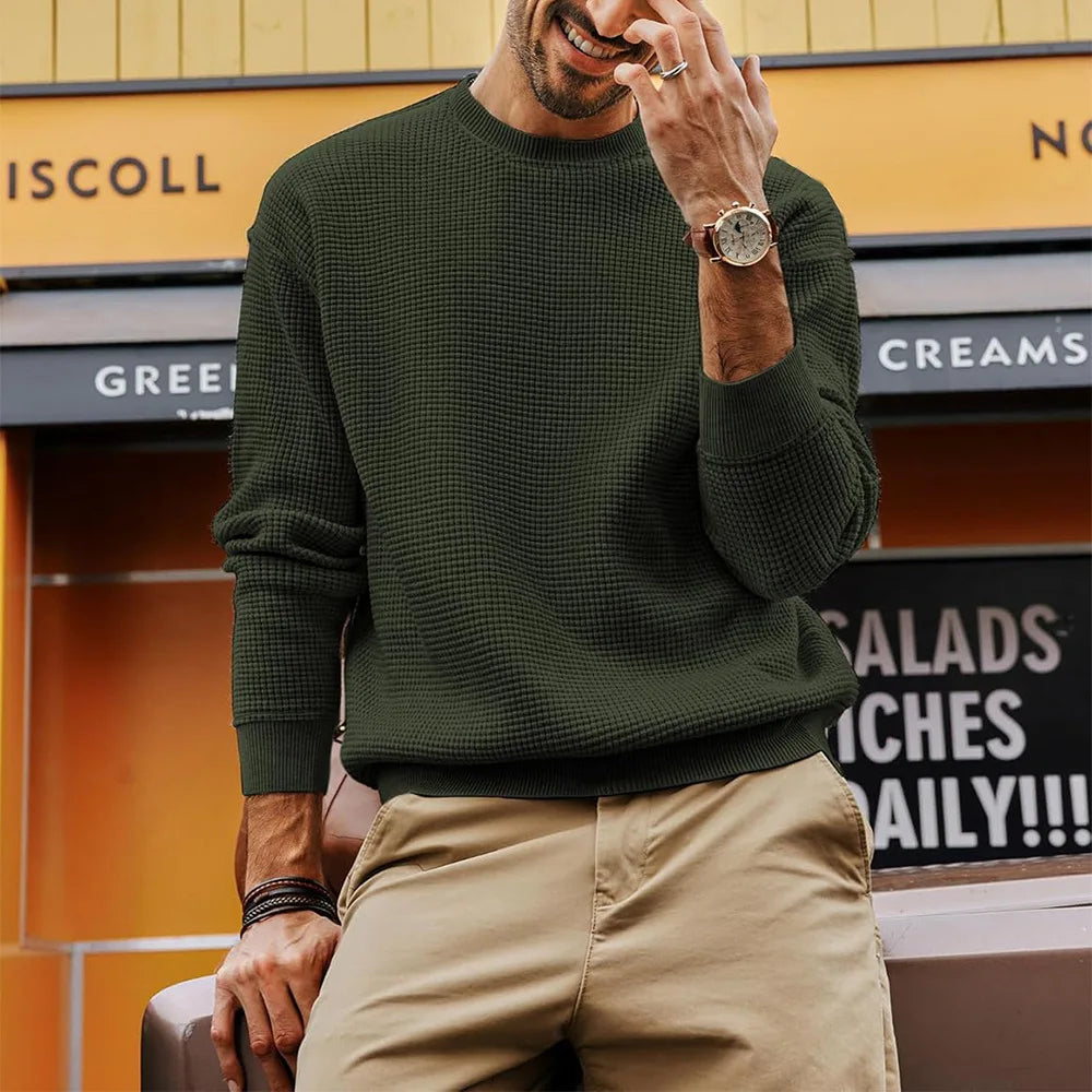 Urban Classic: Solid Color Wedge-Top Pullover Sweater for Men – Soft Knit & Stylish Fit