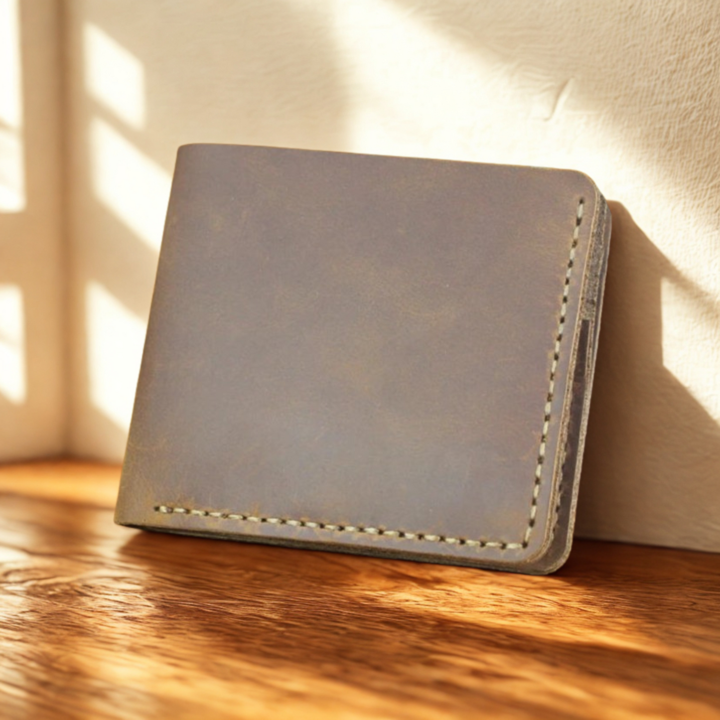 Men’s Wallet – Compact Model with Coin Pocket