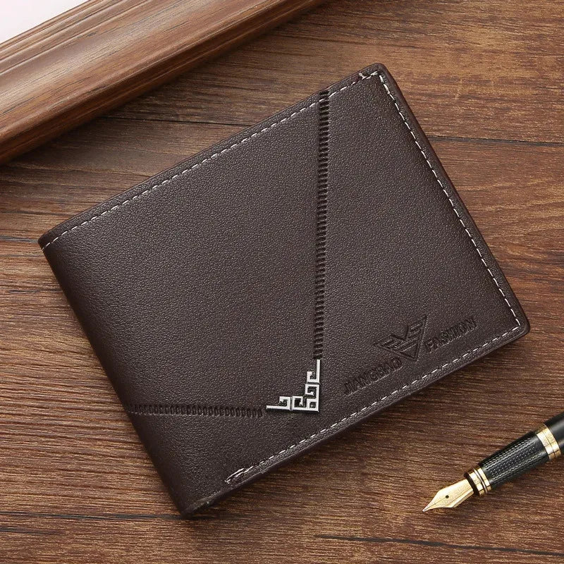 Men’s Bifold Wallet with Elegant Stitch Detailing – Slim and Functional