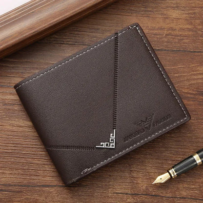Men’s Bifold Wallet with Elegant Stitch Detailing – Slim and Functional