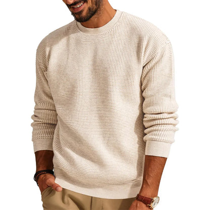 Urban Classic: Solid Color Wedge-Top Pullover Sweater for Men – Soft Knit & Stylish Fit