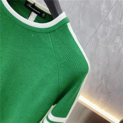 Men’s Slim Fit Knit Sweater – Minimalist Style with a Modern Touch