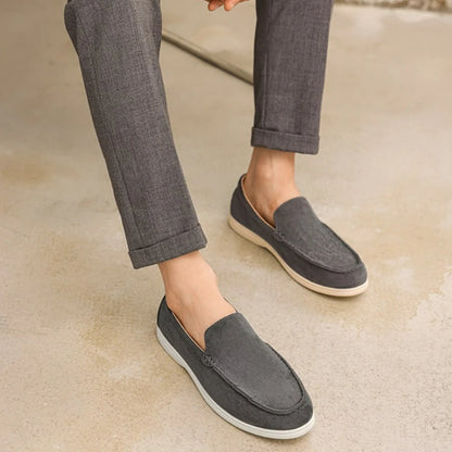 Loafer aus Leder und Wildleder – Klassischer britischer Stil, Herrenschuh 