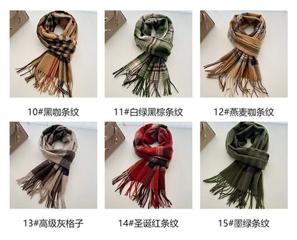 Classic Checkered Scarf with Fringes – Style and Comfort