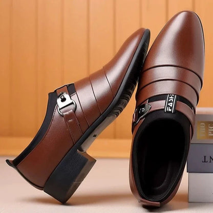 Herren-Slip-On-Abendschuhe – Modernes Schnallendetail