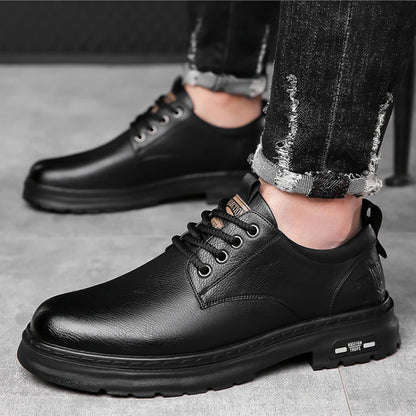 Freizeitschuhe aus Leder für Herren – moderner und vielseitiger Designer