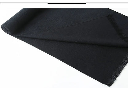 Men’s Scarf – Modern and Versatile Style