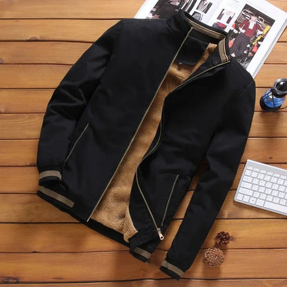 Men’s Casual Jacket with Thermal Lining and Modern Design