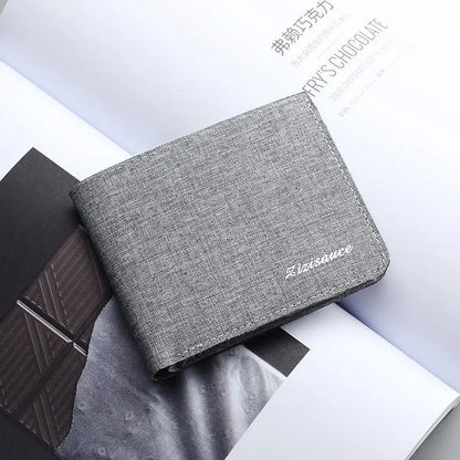 Classic Men’s Bifold Wallet – Sleek & Functional