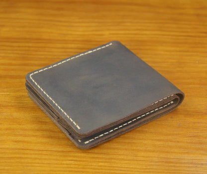 Men’s Wallet – Compact Model with Coin Pocket