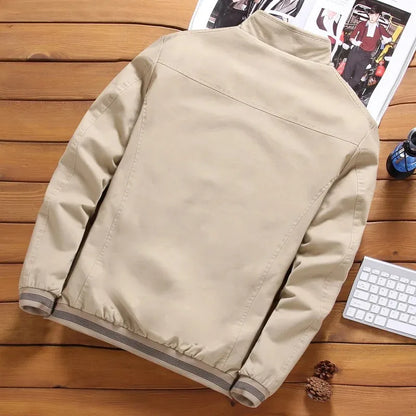 Men’s Casual Jacket with Thermal Lining and Modern Design