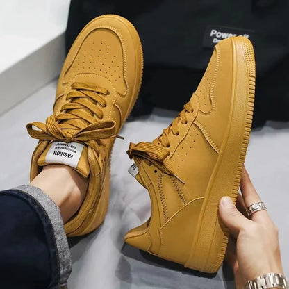 Men’s Classic Sneakers – Casual Streetwear